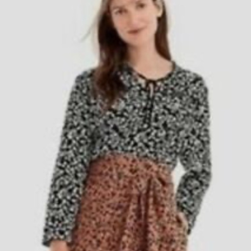 J. Crew Point Sur Black and White Silk Popover  Blouse - Picture 2 of 8